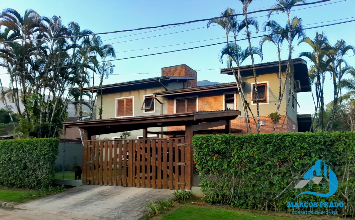 Casa, 5 quartos, 215 m² - Foto 3