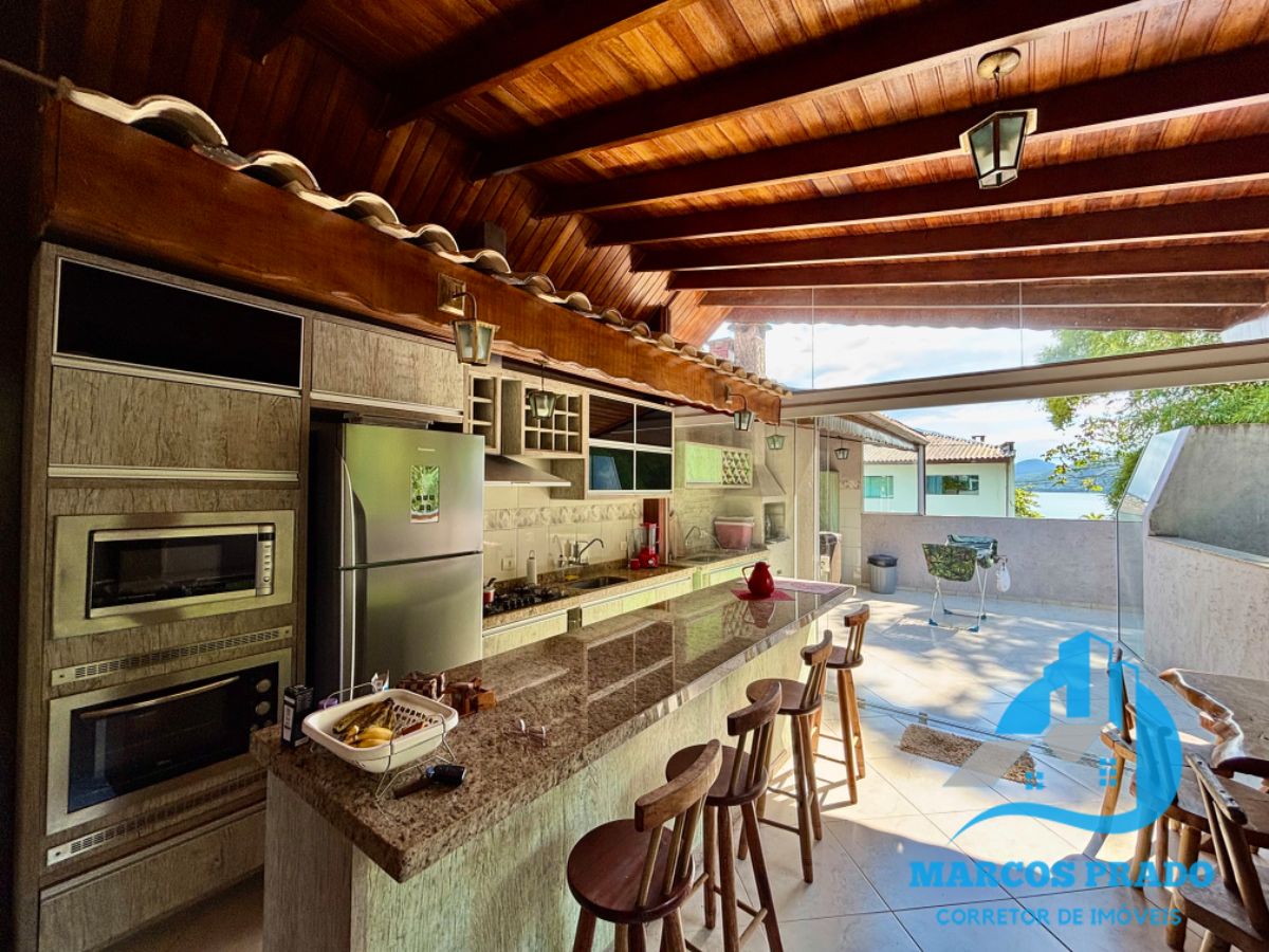 Apartamento, 3 quartos, 170 m² - Foto 1